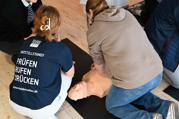 Stiftung Universitätsmedizin | Laienreanimation 