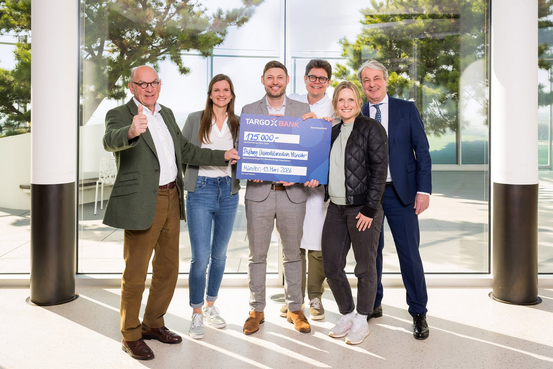 Stiftung Universitätsmedizin Münster | Spendenübergabe Targobank